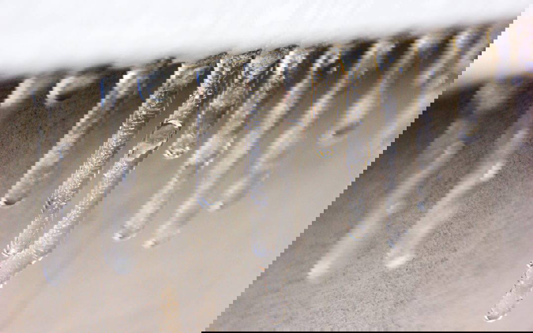 How Snow and Ice Can Impact Your Roof